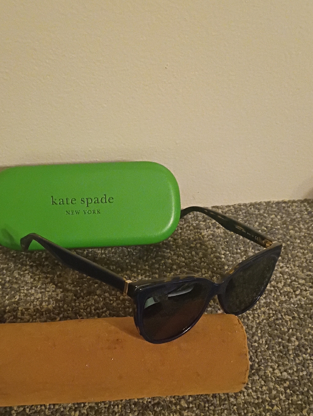 kate spade navy cat-eye sunglasses with green hard case Frames Only